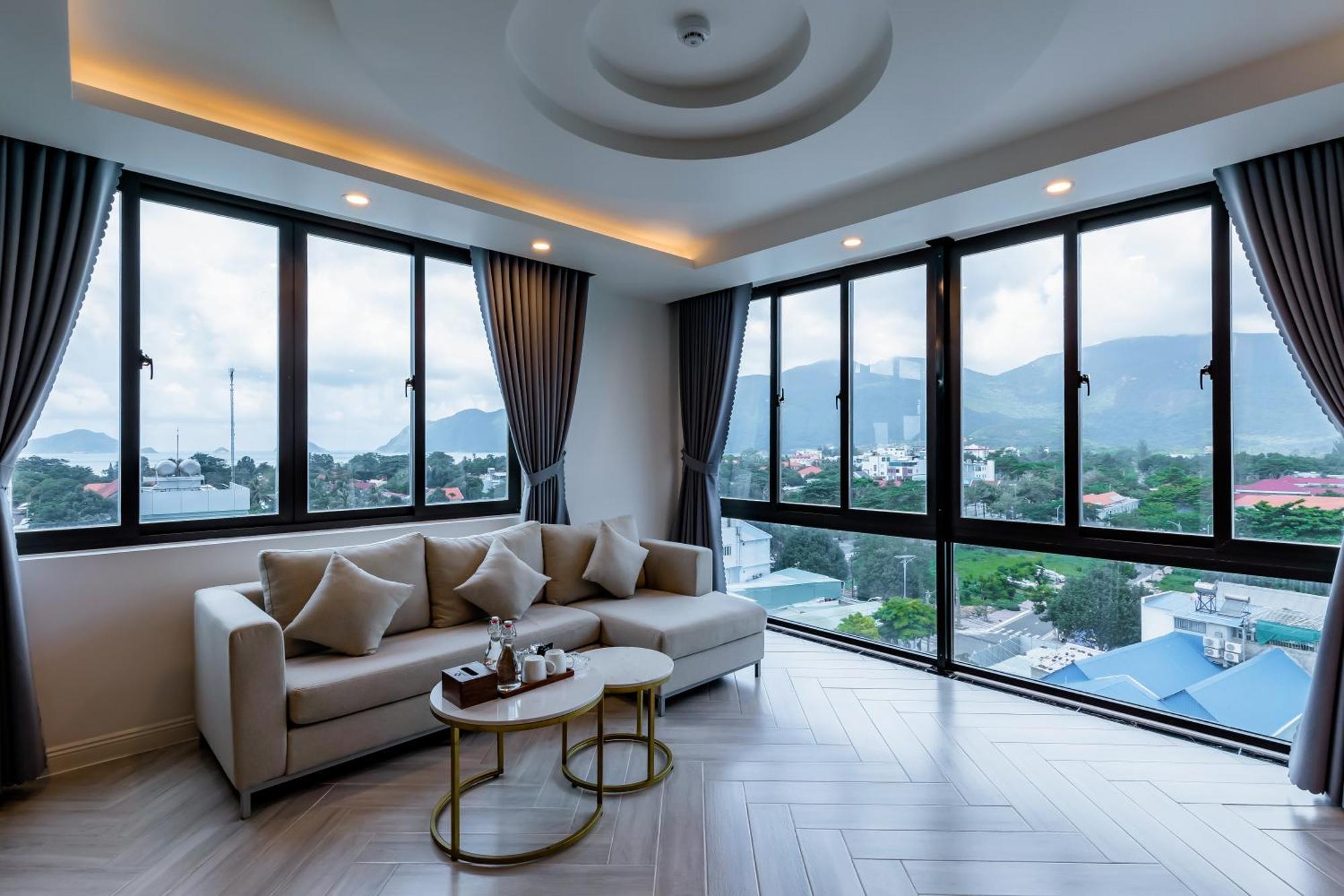 Chi Khu Co Ong Tuan Ninh Hotel II מראה חיצוני תמונה