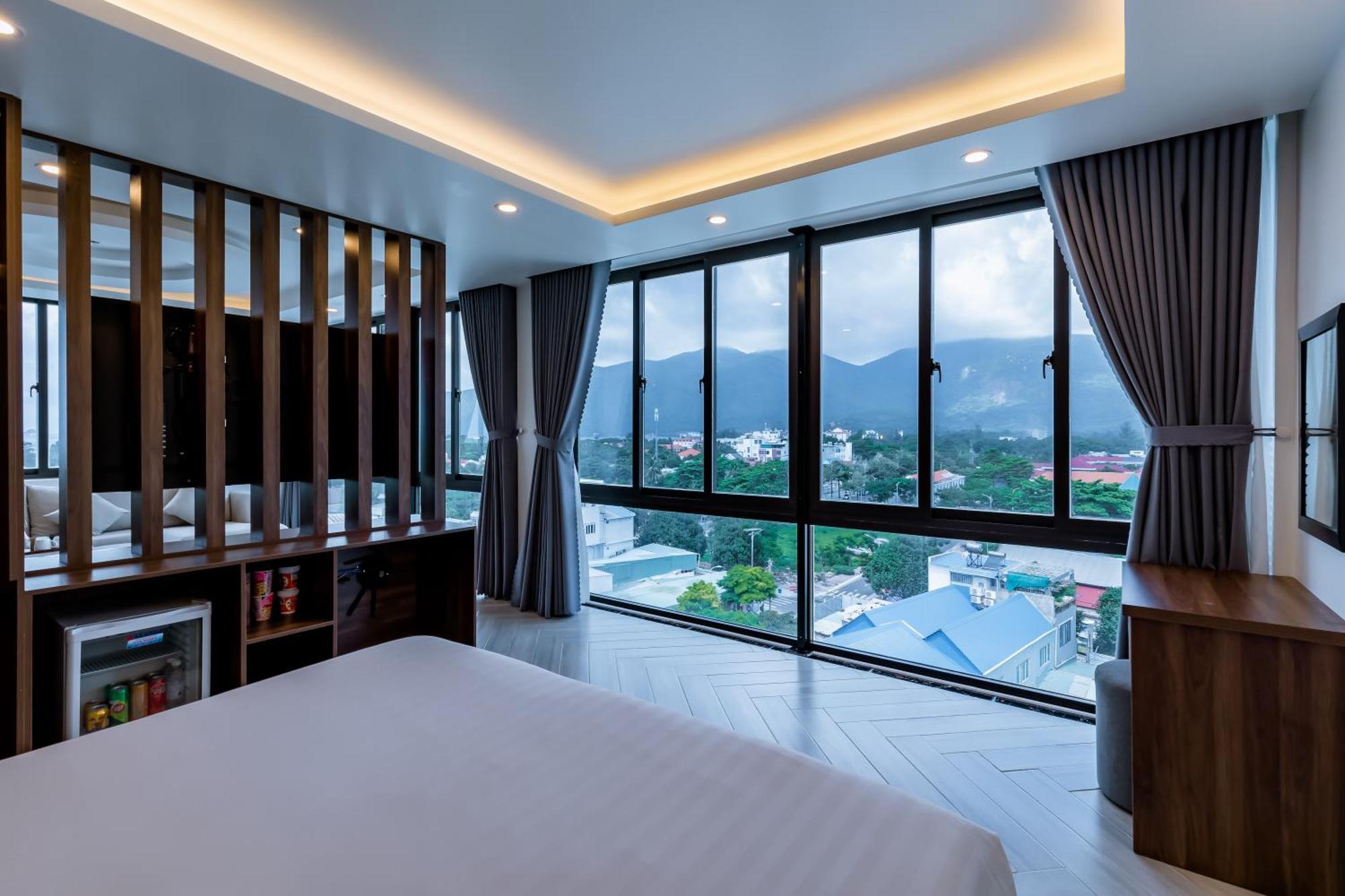 Chi Khu Co Ong Tuan Ninh Hotel II מראה חיצוני תמונה