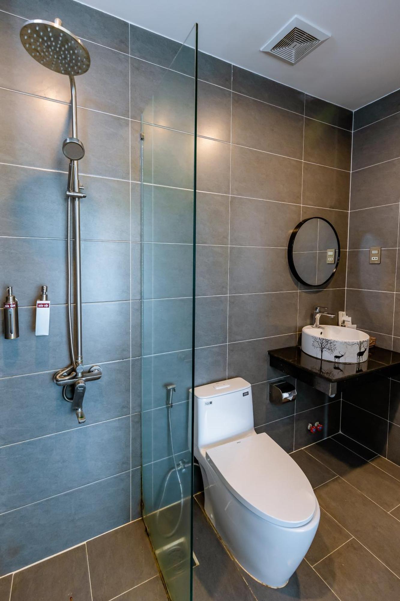 Chi Khu Co Ong Tuan Ninh Hotel II מראה חיצוני תמונה