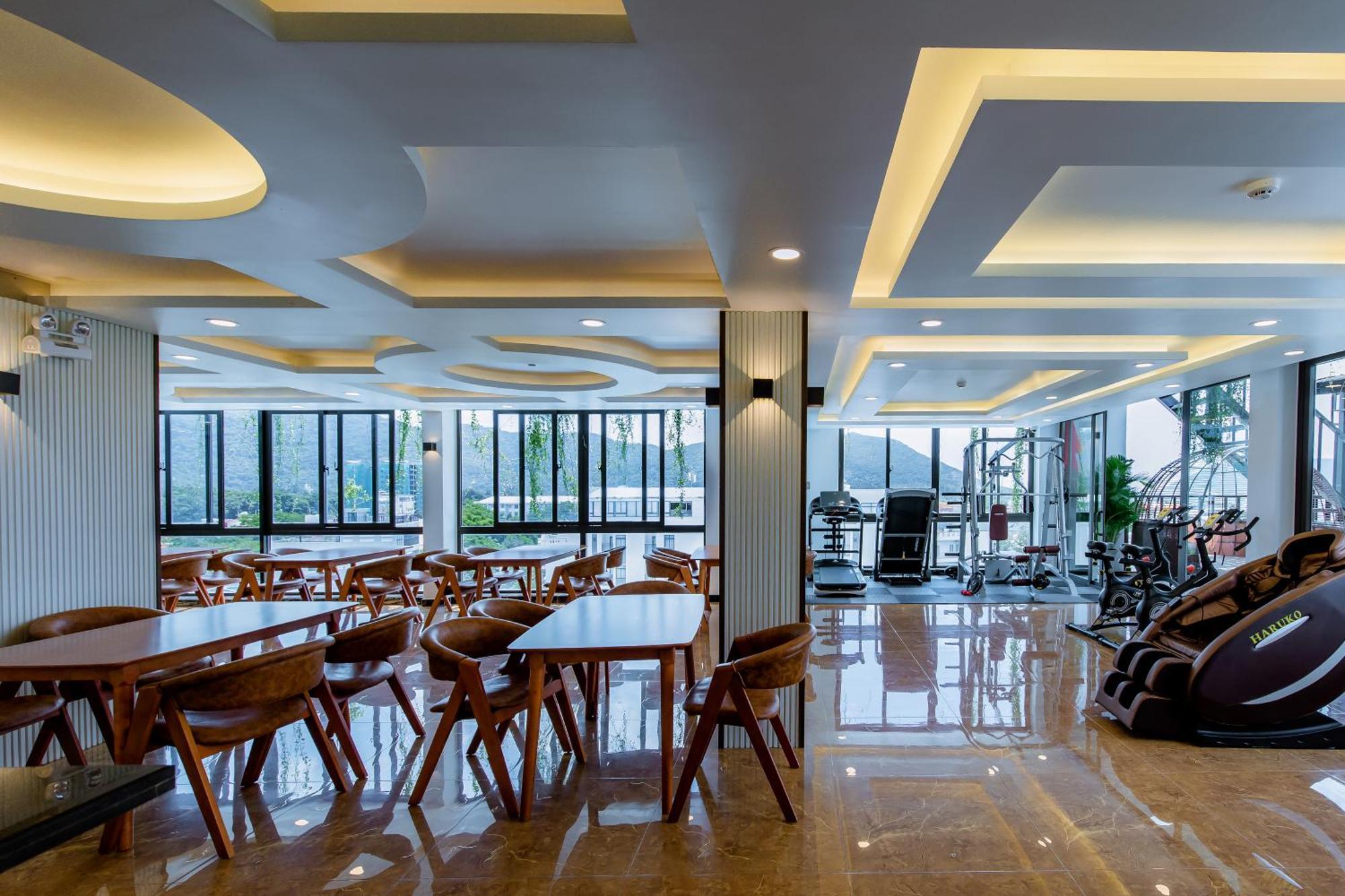 Chi Khu Co Ong Tuan Ninh Hotel II מראה חיצוני תמונה