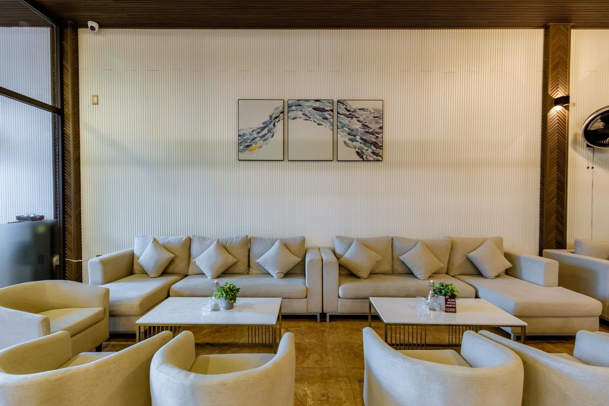 Chi Khu Co Ong Tuan Ninh Hotel II מראה חיצוני תמונה