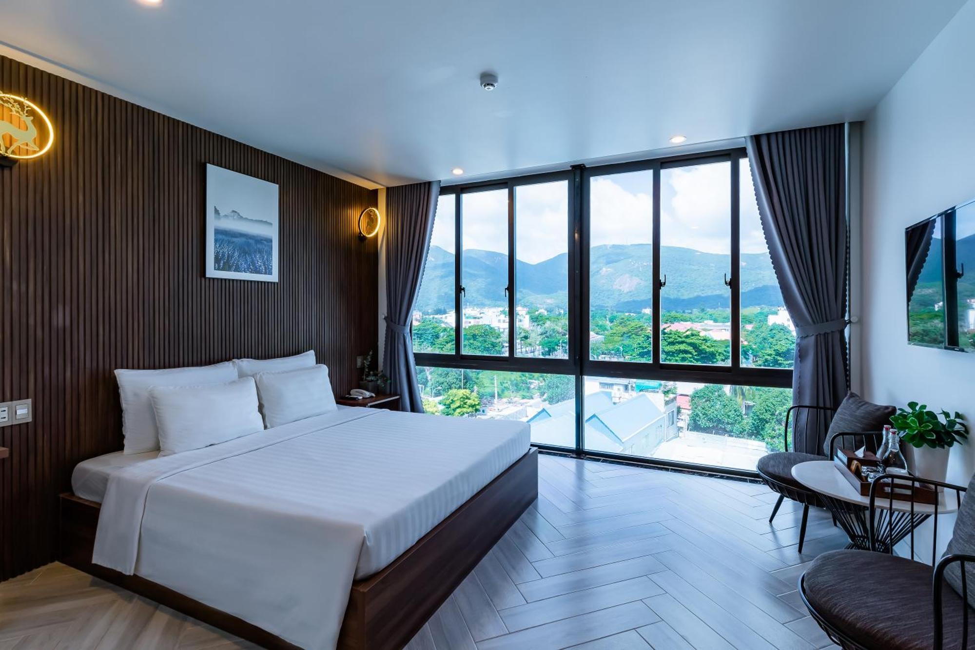Chi Khu Co Ong Tuan Ninh Hotel II מראה חיצוני תמונה