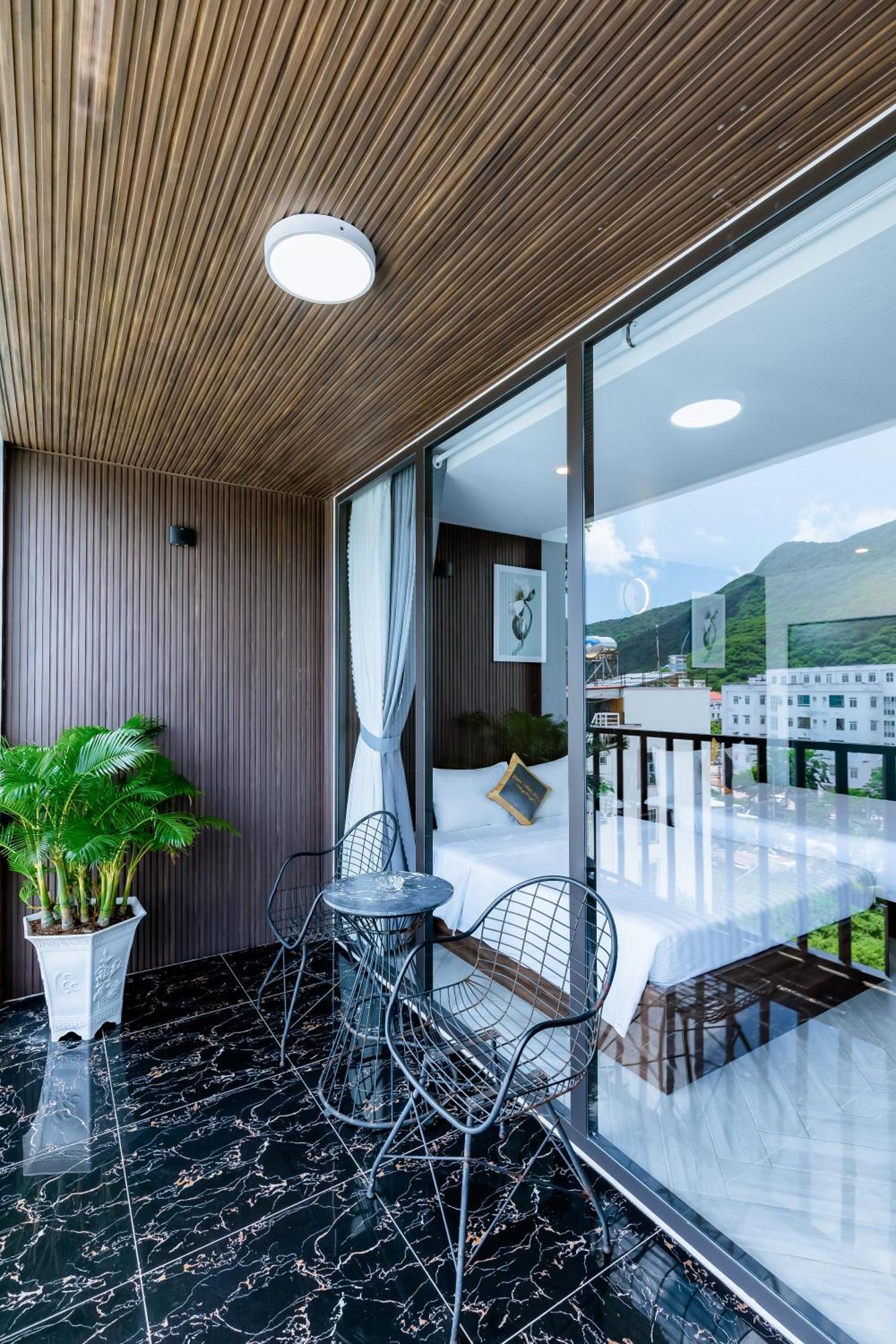 Chi Khu Co Ong Tuan Ninh Hotel II מראה חיצוני תמונה